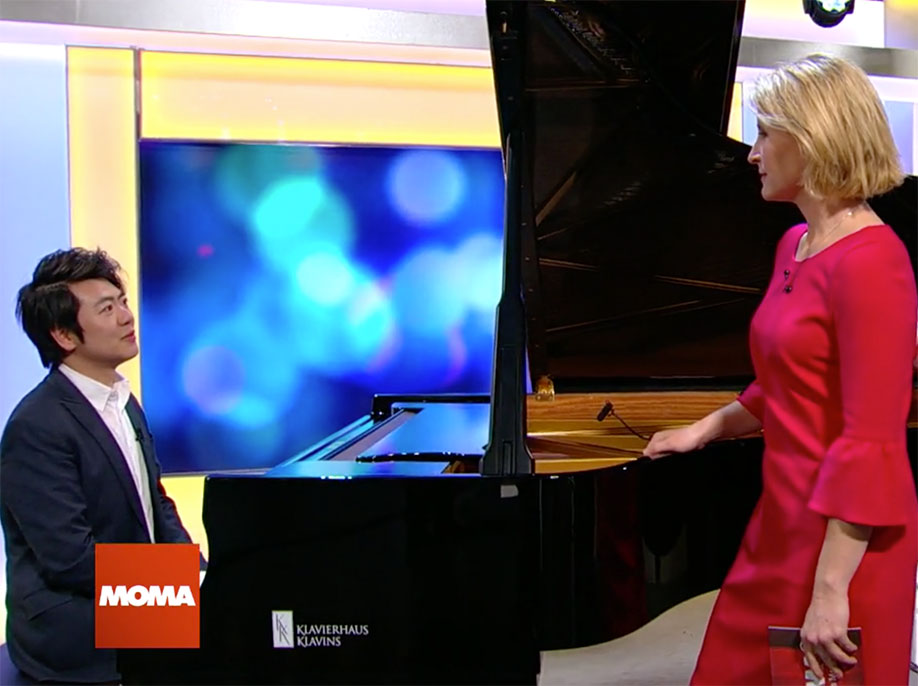 Lang Lang spielt auf Klavins Flügel im ARD MoMa