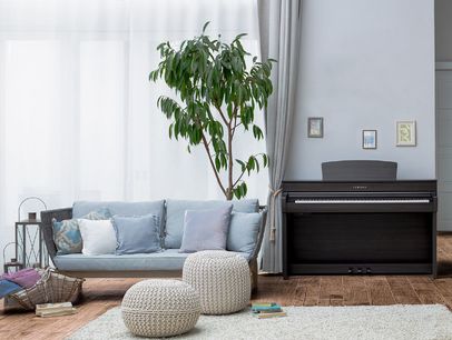 Yamaha CLP-745