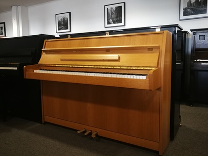 Kawai CX 5 von 1997 in Eiche satiniert