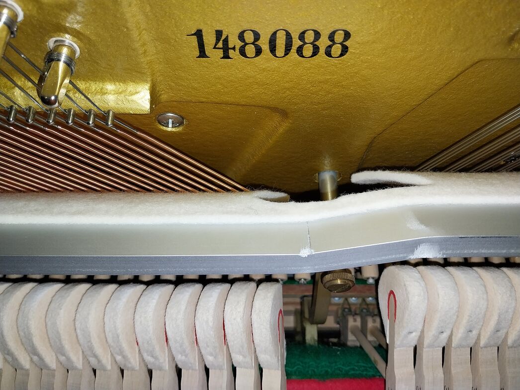 Grotrian-Steinweg 114 Klassik von 1993 in Nussbaum satiniert