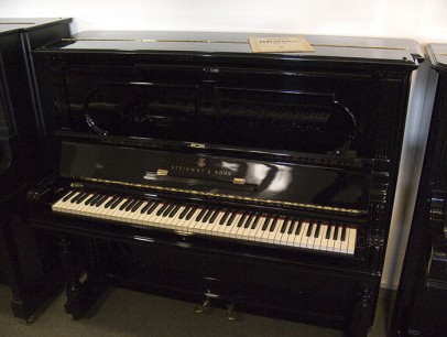 Steinway & Sons K von 1898 in Schwarz poliert