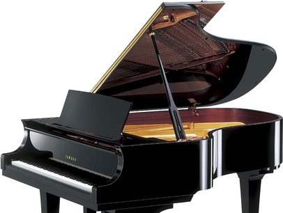 Yamaha CF4